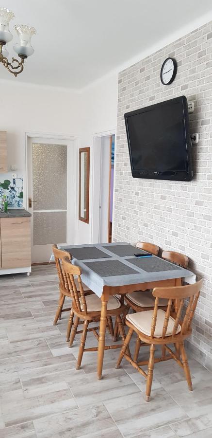 Happy House Apartment Zalakaros Exterior photo
